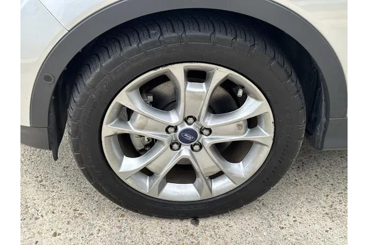 $16985 : Ford Escape 2014 Titanium 4d image 5