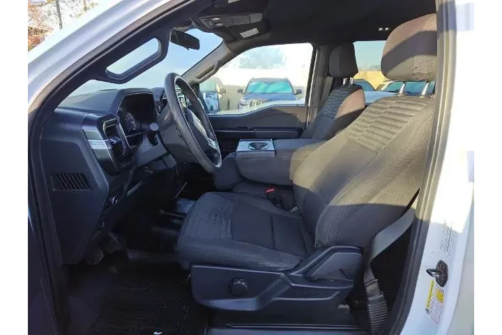 $33775 : Ford F-150 2022 4x4 XL 4dr S image 6