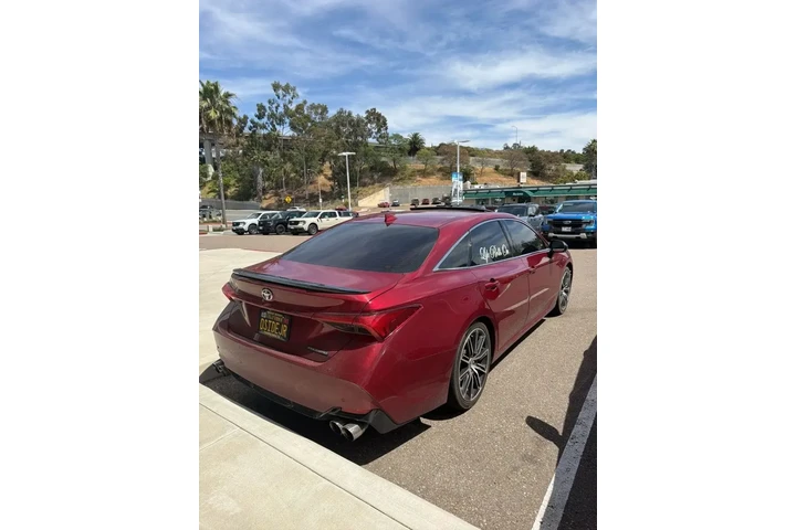 $23900 : Toyota Avalon 2019 XLE 4dr S image 4