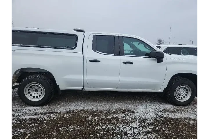 $28990 : Chevrolet Silverado 1500 202 image 4