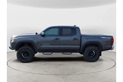 $31888 : Toyota Tacoma 2019 4x4 TRD P thumbnail