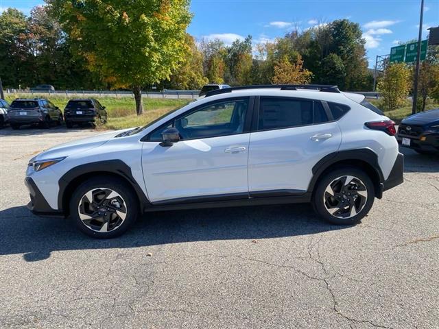 $33160 : 2024 Crosstrek Limited image 3