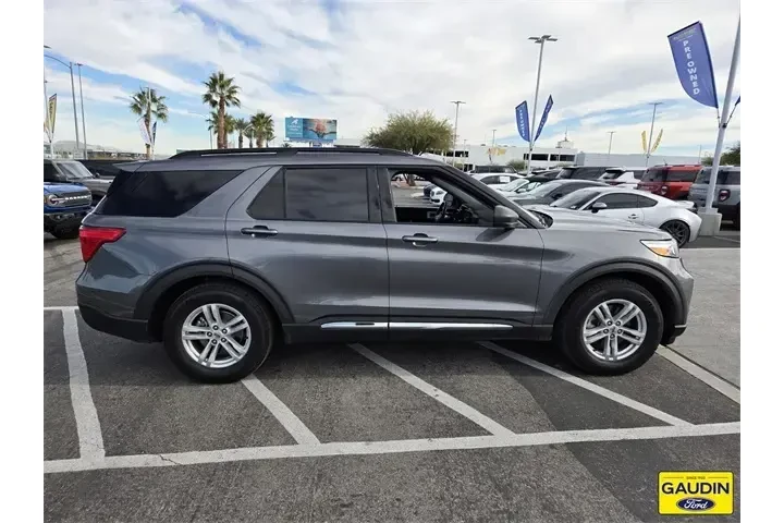 $23378 : Ford Explorer 2021 XLT 4dr S image 8