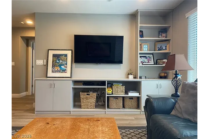 $1550 : 457 Bolsa Basin Ave, Las Vegas image 6