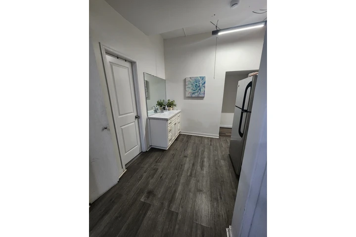 $850 : Dormitorio disponible image 3