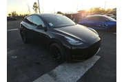 $27490 : Tesla Model Y 2023 AWD 4dr C thumbnail