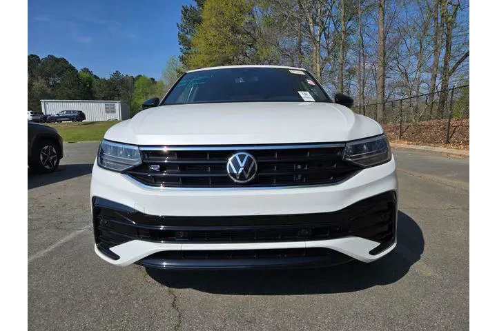 $24819 : Volkswagen Tiguan 2023 SE R- image 2