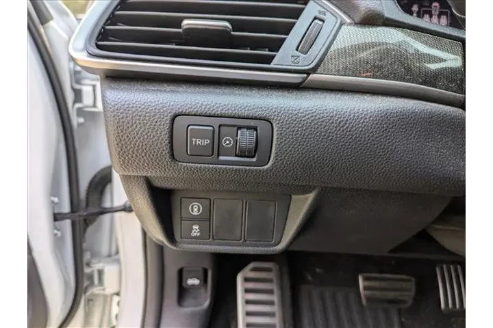 $27142 : Honda Accord 2022 Sport Spec image 9