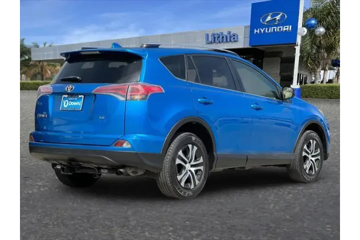 $16299 : Toyota RAV4 2017 LE 4dr SUV image 3
