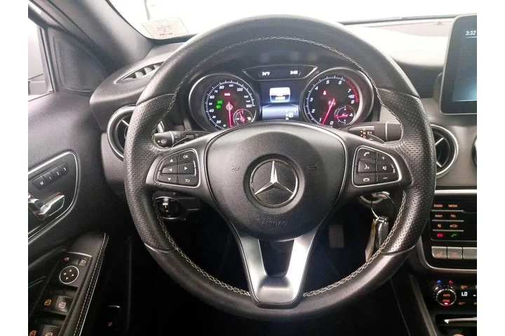 $16998 : Mercedes-Benz GLA 2018 AWD G image 10