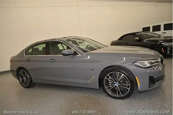 $30998 : BMW 5 Series 2022 530e 4dr S image 8