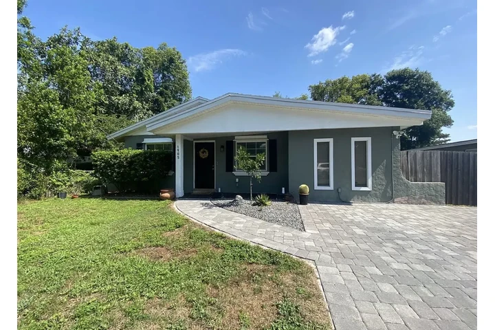 $900 : charming stainless steel home image 1