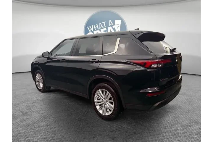 $24785 : Mitsubishi Outlander 2024 AW image 6