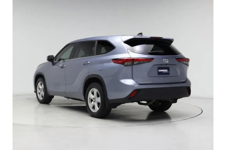 $30998 : Toyota Highlander 2023 AWD L image 2