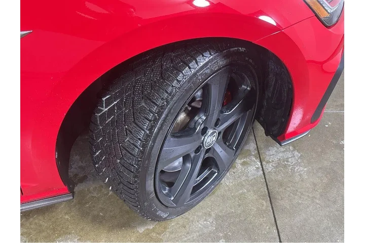 $21487 : 2021 GTI SE image 10