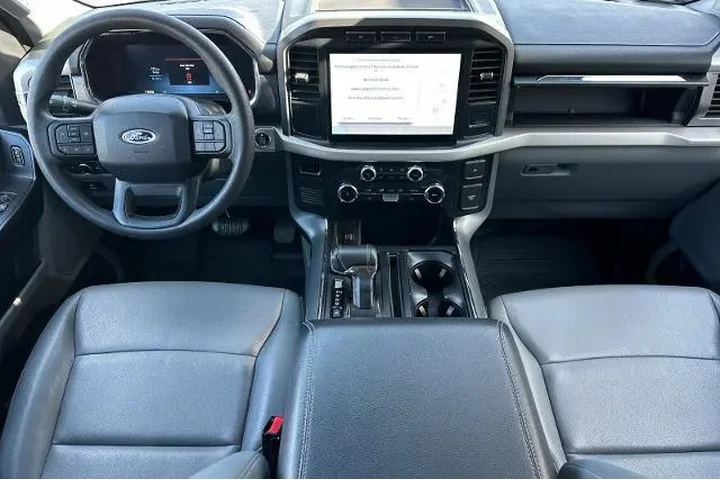 $33888 : Ford F-150 Lightning 2022 AW image 9