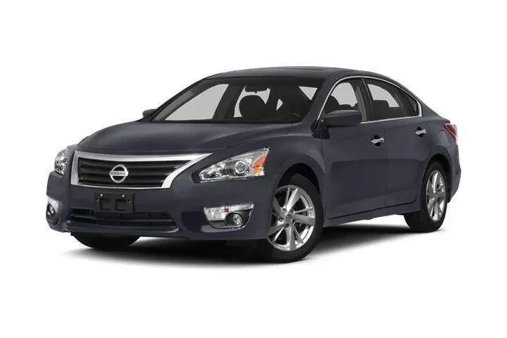 2013 Altima 2.5 SV image 1
