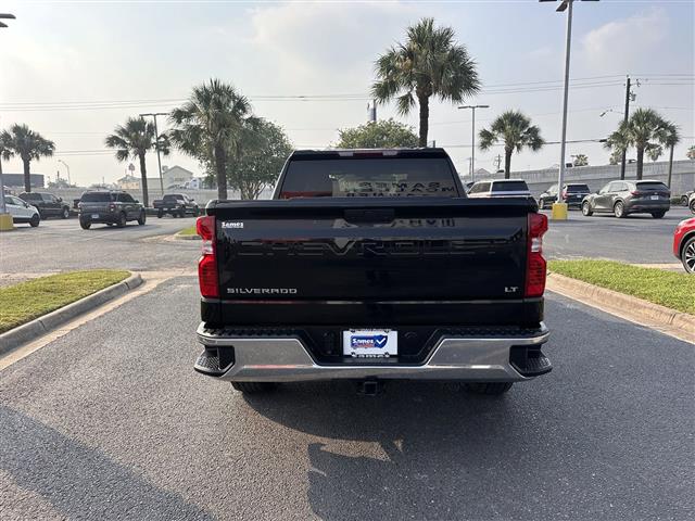 $33895 : 2021 Silverado 1500 LT image 5