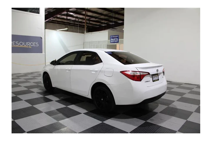 $13149 : Corolla 2015 image 5