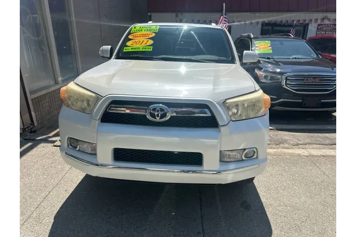 $16995 : 2011 4Runner Limited image 2