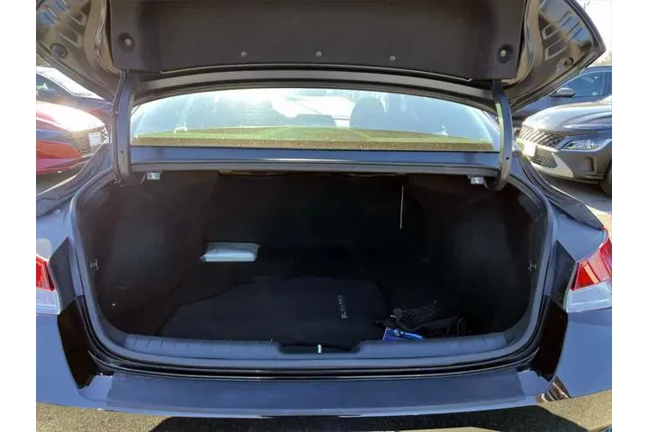 $18955 : Hyundai ELANTRA 2022 SEL 4dr image 7