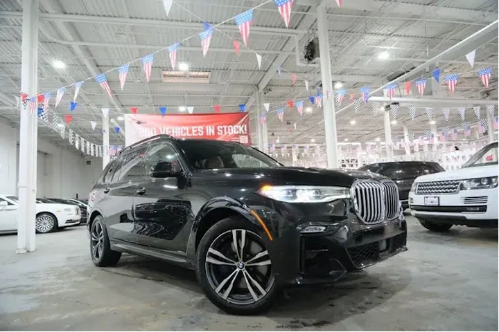 $39966 : 2019 BMW X7 xDrive50i M SPORT image 2