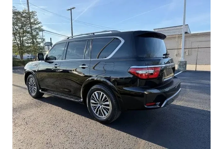 $33995 : Nissan Armada 2022 4x4 SL 4d image 4