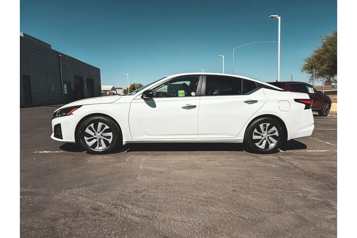 $23997 : Nissan Altima 2025 2.5 S 4dr image 2