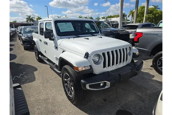 $26990 : Jeep Gladiator 2023 4x4 Over image 2