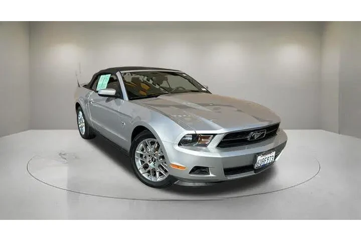$24950 : Ford Mustang 2012 V6 2dr Con image 1
