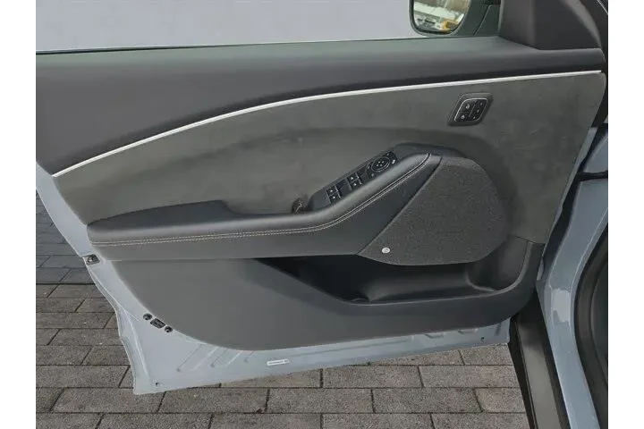 $35995 : Ford Mustang Mach-E 2024 AWD image 10