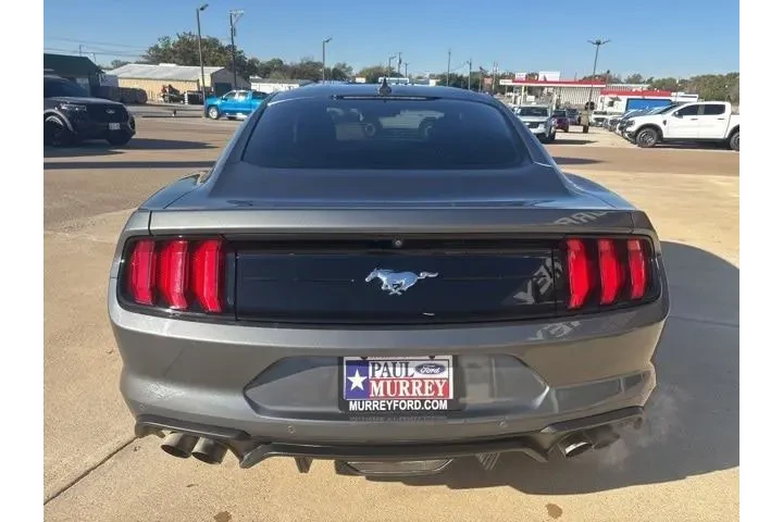 Ford Mustang 2022 EcoBoost 2 image 5