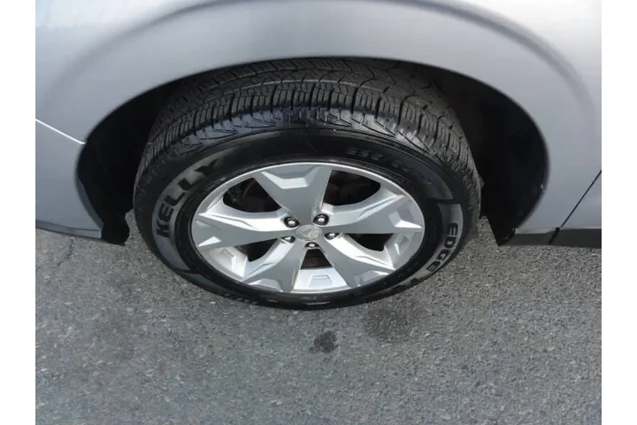 $8950 : 2014 Forester 2.5i Premium image 9