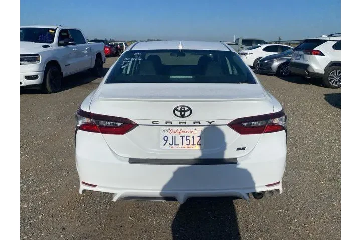 $26900 : Toyota Camry 2024 SE 4dr Sed image 5