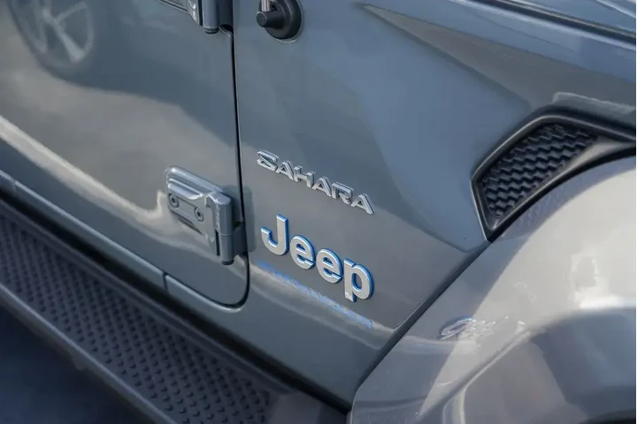 $28995 : Jeep Wrangler 2023 4x4 Sahar image 3
