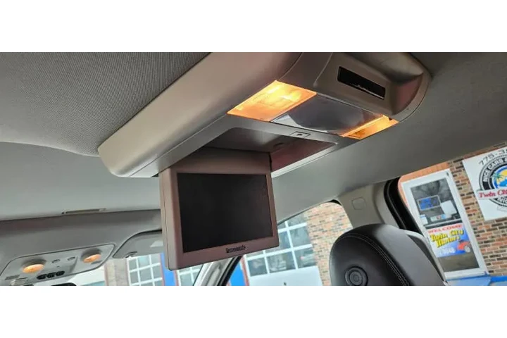 $9990 : 2016 Traverse LT image 10