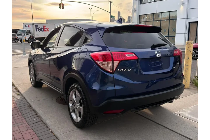 $13545 : Honda HR-V 2017 AWD EX 4dr C image 6