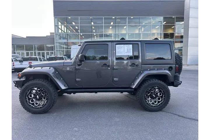 $22700 : Jeep Wrangler JK Unlimited 2 image 2