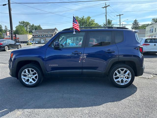 $18988 : 2018 Renegade image 4