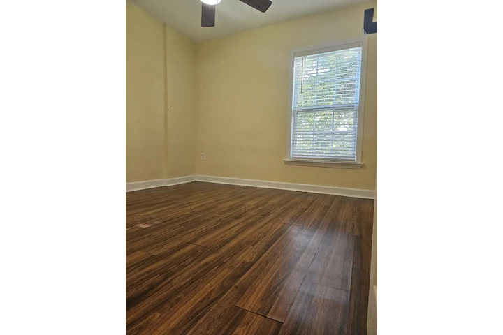 $1750 : Rento Apartamento image 6
