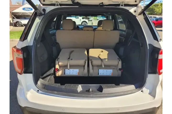 $12650 : Ford Explorer 2017 AWD XLT 4 image 8