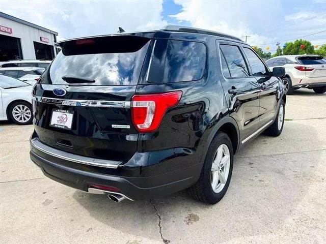 $20995 : 2018 Explorer For Sale CA44483 image 6