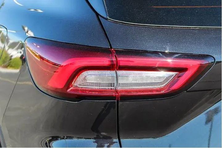 $29999 : Ford Escape Plug-In Hybrid 2 image 7