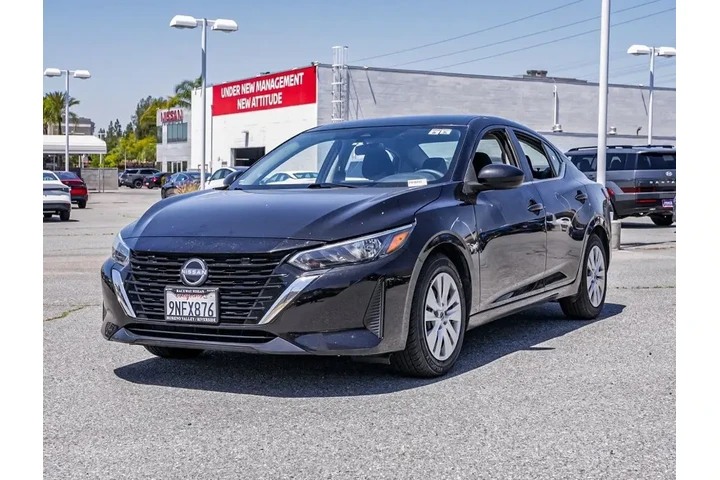 $17979 : Nissan Sentra 2024 S 4dr Sed image 8