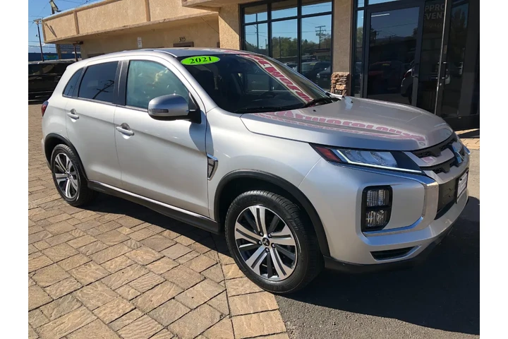 $16990 : 2021 Outlander Sport 2.0 SE 4 image 8