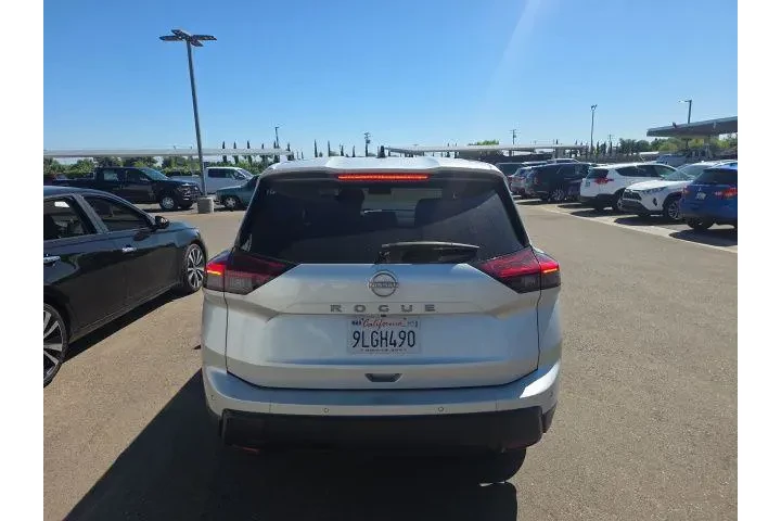 $20900 : Nissan Rogue 2024 S 4dr Cros image 5