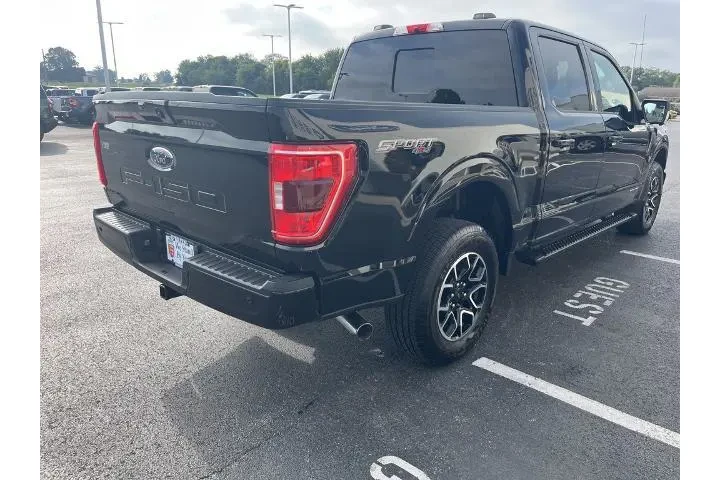 $33975 : Ford F-150 2021 4x4 XLT 4dr image 5