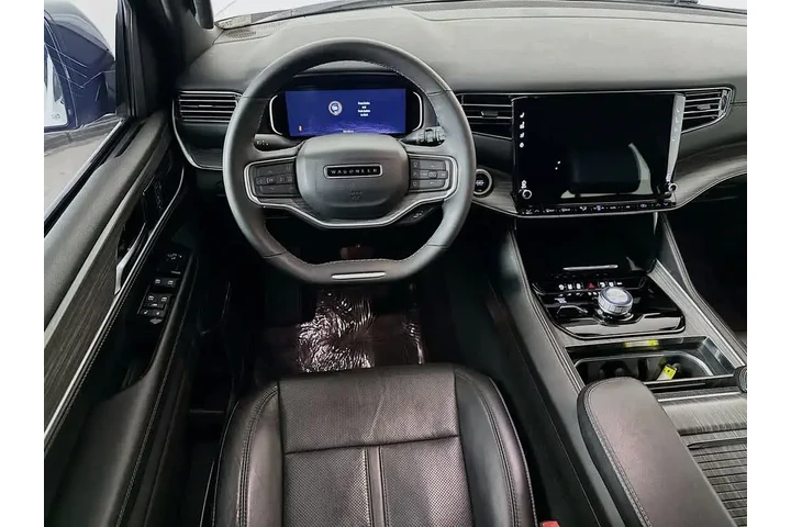 $37978 : Jeep Wagoneer L 2024 4x4 Ser image 10