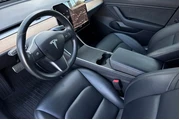 $21625 : Tesla Model 3 2019 AWD Perfo thumbnail
