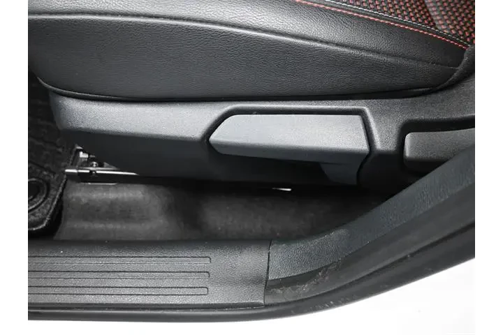 $24524 : Nissan Kicks 2025 AWD SR 4dr image 7